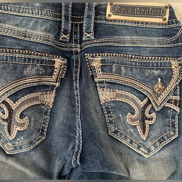 ROCK REVIVAL KAITLYN BOOTCUT JEAN. SIZE 29. PREMIUM DENIM. - Picture 5 of 6